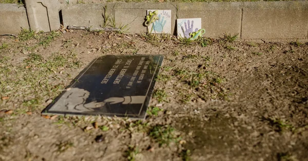 Comment Choisir une Plaque Funéraire Personnalisée